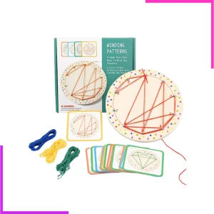 Geoboard en Bois Jeu d'enroulement de fil éducatif avec Cartes à Motifs