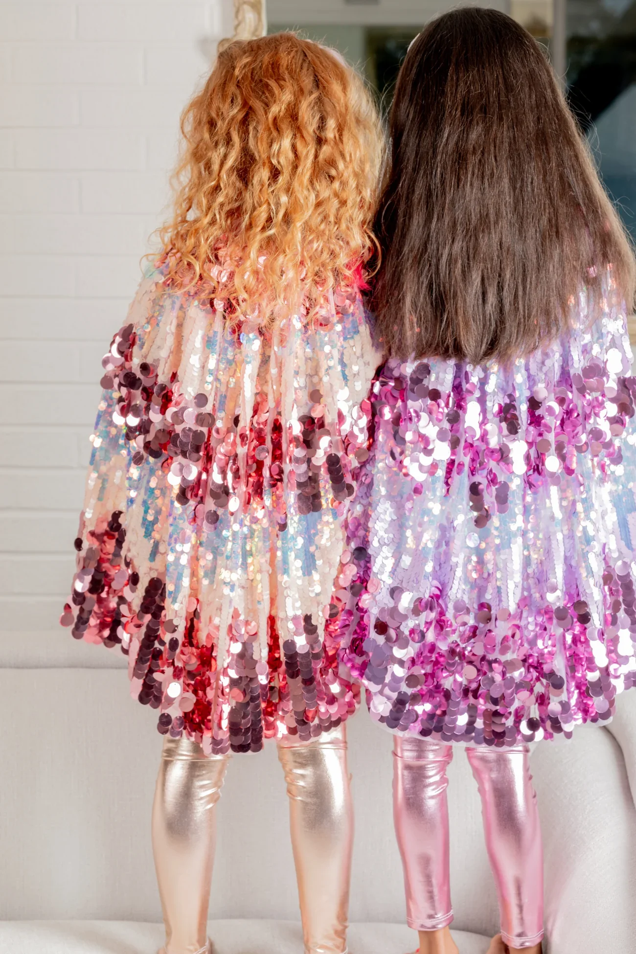 Déguisement Cape à sequins rose – Image 2