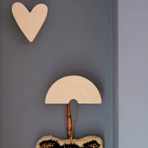 Crochets muraux en bois chambre d’enfant | Arc en ciel et cœur - naturel
