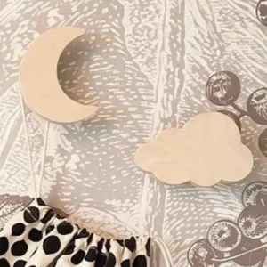 Crochets muraux en bois chambre d’enfant | Lune et nuage - naturel