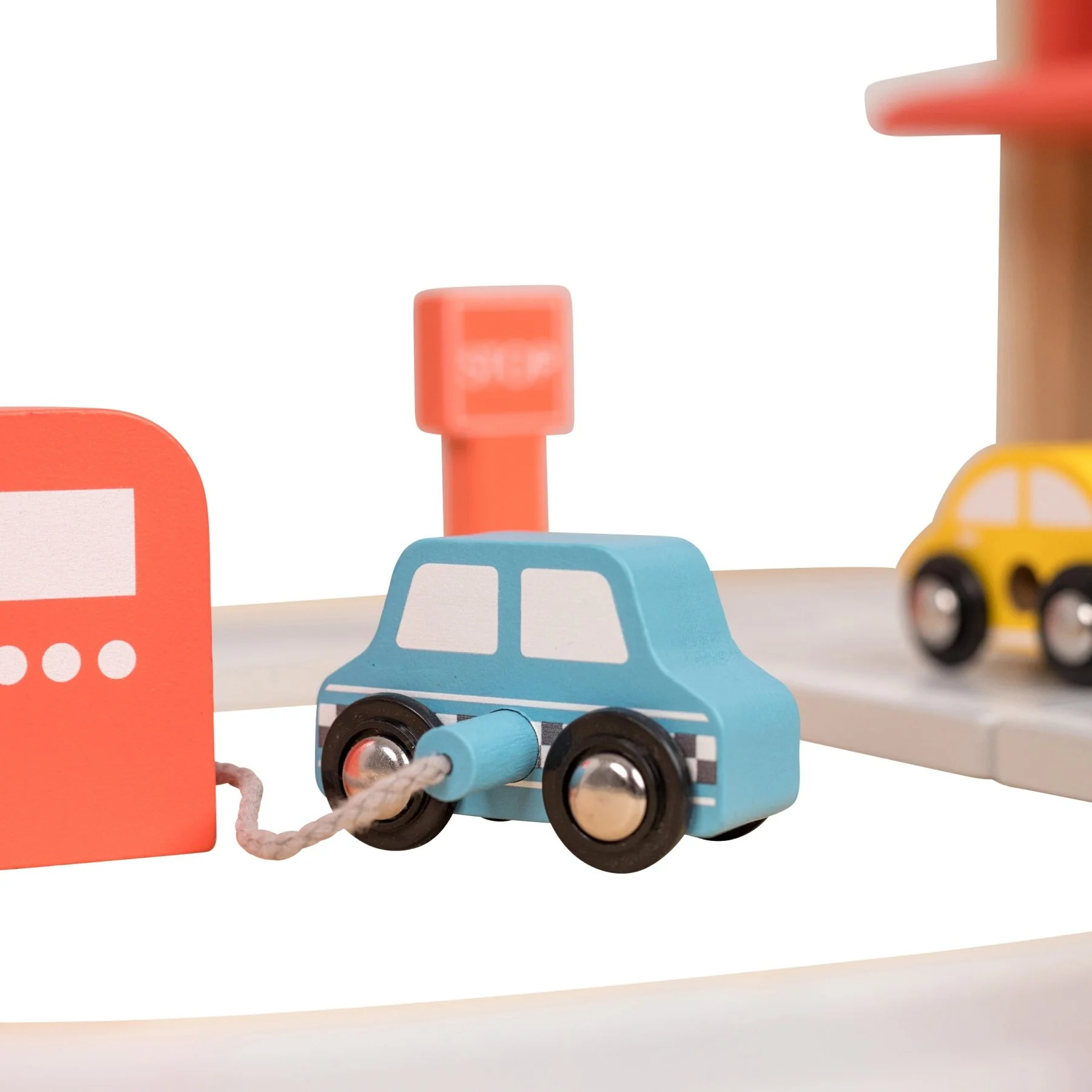 Garage à trois étages en bois FSC® – Image 2