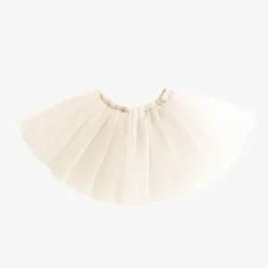 Tutu court Alicia milk